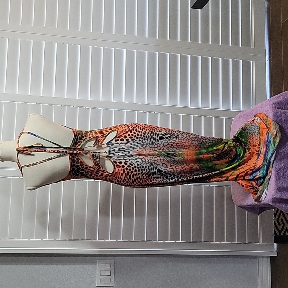 Venus Long Maxi Dress - Picture 3 of 9